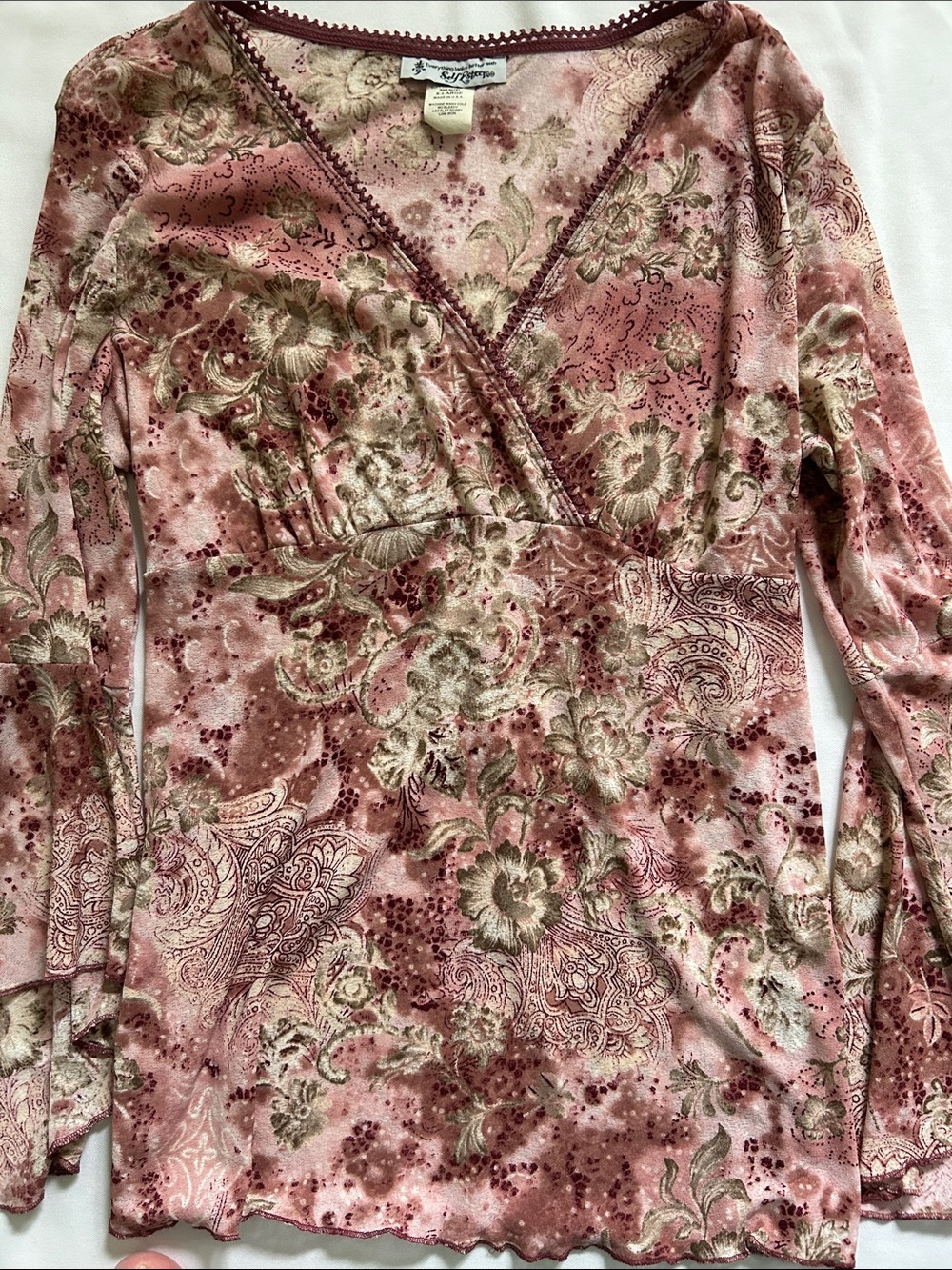 Vintage Self Esteem Dusty Rose Floral Top with Bell Sleeves - Picture 3 of 6